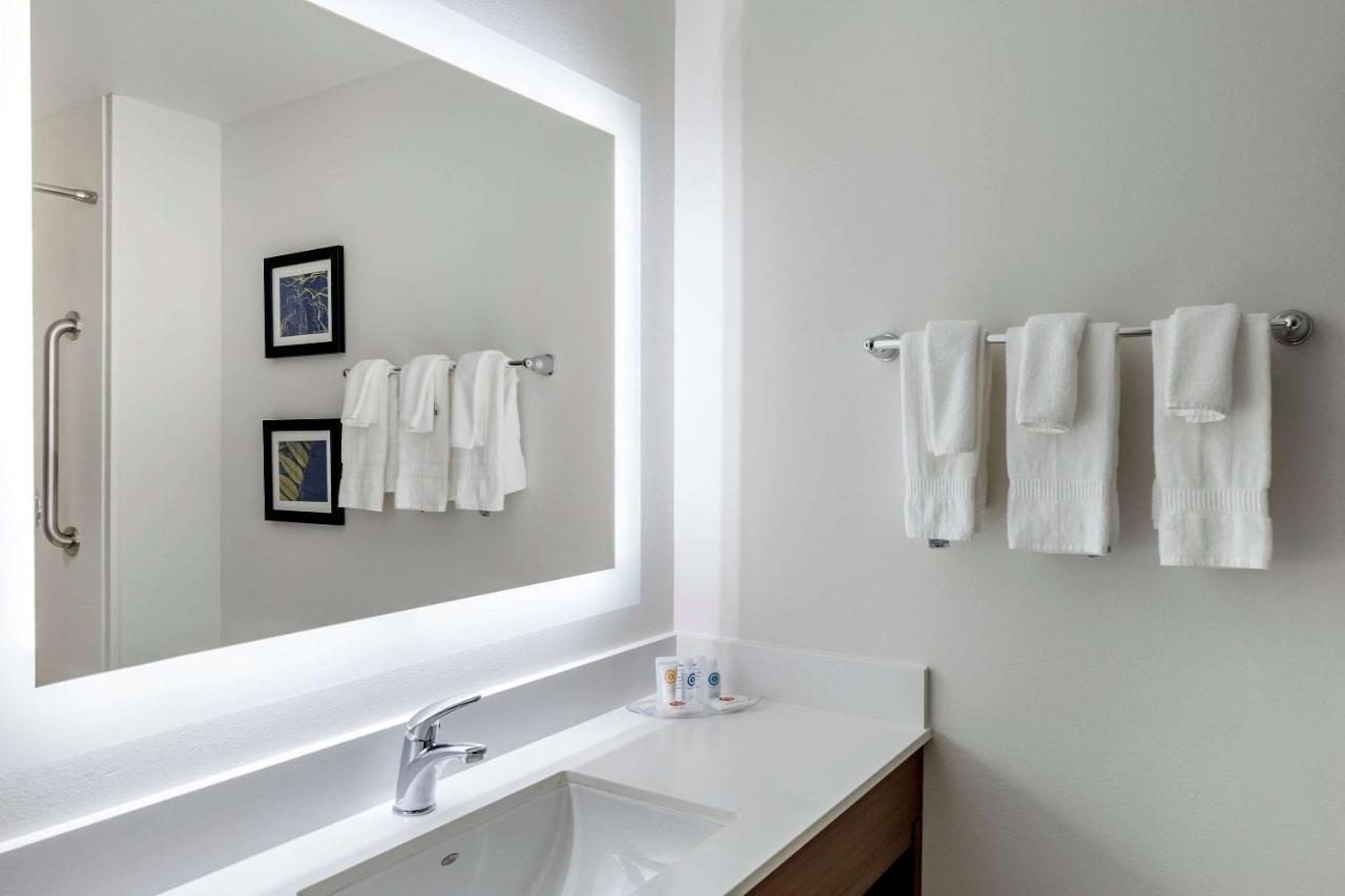 Comfort Suites Grandview - Kansas City ภายนอก รูปภาพ