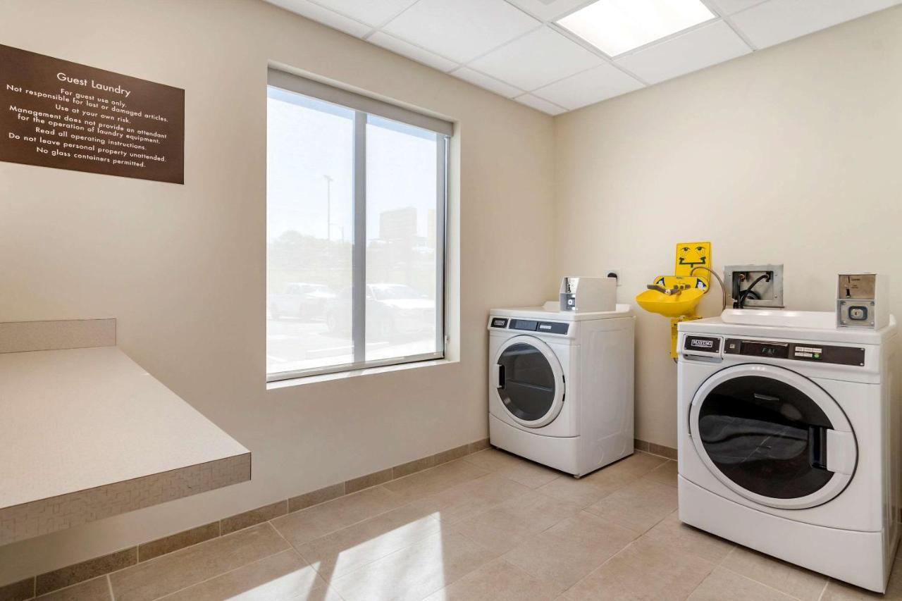 Comfort Suites Grandview - Kansas City ภายนอก รูปภาพ